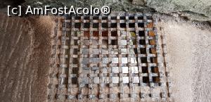 [P40] " Murder hole" vazuta de sus » foto by gregorio
 - 
<span class="allrVoted glyphicon glyphicon-heart hidden" id="av1096910"></span>
<a class="m-l-10 hidden" id="sv1096910" onclick="voting_Foto_DelVot(,1096910,15293)" role="button">șterge vot <span class="glyphicon glyphicon-remove"></span></a>
<a id="v91096910" class=" c-red"  onclick="voting_Foto_SetVot(1096910)" role="button"><span class="glyphicon glyphicon-heart-empty"></span> <b>LIKE</b> = Votează poza</a> <img class="hidden"  id="f1096910W9" src="/imagini/loader.gif" border="0" /><span class="AjErrMes hidden" id="e1096910ErM"></span>