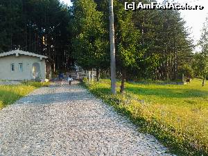 [P48] Back to the future: venim din orasul anilor '80 si ne intoarcem in 2014. Nu va chinuiti prea mult sa vedeti hotelul Velina, sta bine-mersi la locul lui, intre pini.  » foto by F2A1C
 - 
<span class="allrVoted glyphicon glyphicon-heart hidden" id="av523156"></span>
<a class="m-l-10 hidden" id="sv523156" onclick="voting_Foto_DelVot(,523156,15301)" role="button">șterge vot <span class="glyphicon glyphicon-remove"></span></a>
<a id="v9523156" class=" c-red"  onclick="voting_Foto_SetVot(523156)" role="button"><span class="glyphicon glyphicon-heart-empty"></span> <b>LIKE</b> = Votează poza</a> <img class="hidden"  id="f523156W9" src="/imagini/loader.gif" border="0" /><span class="AjErrMes hidden" id="e523156ErM"></span>