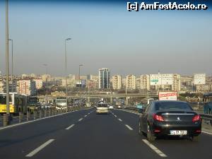 [P12] Bulevard la intrarea în Istanbul.  » foto by tata123 🔱
 - 
<span class="allrVoted glyphicon glyphicon-heart hidden" id="av635161"></span>
<a class="m-l-10 hidden" id="sv635161" onclick="voting_Foto_DelVot(,635161,15307)" role="button">șterge vot <span class="glyphicon glyphicon-remove"></span></a>
<a id="v9635161" class=" c-red"  onclick="voting_Foto_SetVot(635161)" role="button"><span class="glyphicon glyphicon-heart-empty"></span> <b>LIKE</b> = Votează poza</a> <img class="hidden"  id="f635161W9" src="/imagini/loader.gif" border="0" /><span class="AjErrMes hidden" id="e635161ErM"></span>