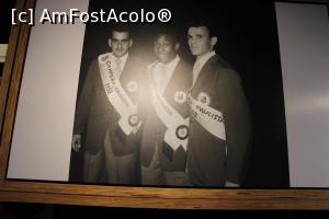 [P49] Santos, Museu Pelé, Pelé cu doi coechipieri, Campeãos Paulista, Campionii Statului Sao Paulo, în 1958 » foto by mprofeanu
 - 
<span class="allrVoted glyphicon glyphicon-heart hidden" id="av1089355"></span>
<a class="m-l-10 hidden" id="sv1089355" onclick="voting_Foto_DelVot(,1089355,15313)" role="button">șterge vot <span class="glyphicon glyphicon-remove"></span></a>
<a id="v91089355" class=" c-red"  onclick="voting_Foto_SetVot(1089355)" role="button"><span class="glyphicon glyphicon-heart-empty"></span> <b>LIKE</b> = Votează poza</a> <img class="hidden"  id="f1089355W9" src="/imagini/loader.gif" border="0" /><span class="AjErrMes hidden" id="e1089355ErM"></span>