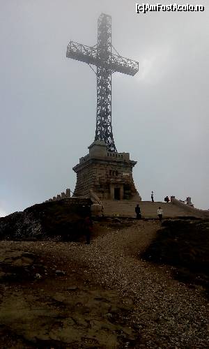 [P15] La Casa Roşca ne-am relaxat, până la Crucea Eroilor am urcat... prin Sinaia cu maşina pe drumul către Târgovişte... pe TransBucegi până la bariera de la Piatra Arsă, apoi pe jos către Telecabină si drumul către Cruce... superb!!!  » foto by LaurentiuMan
 - 
<span class="allrVoted glyphicon glyphicon-heart hidden" id="av625948"></span>
<a class="m-l-10 hidden" id="sv625948" onclick="voting_Foto_DelVot(,625948,15319)" role="button">șterge vot <span class="glyphicon glyphicon-remove"></span></a>
<a id="v9625948" class=" c-red"  onclick="voting_Foto_SetVot(625948)" role="button"><span class="glyphicon glyphicon-heart-empty"></span> <b>LIKE</b> = Votează poza</a> <img class="hidden"  id="f625948W9" src="/imagini/loader.gif" border="0" /><span class="AjErrMes hidden" id="e625948ErM"></span>