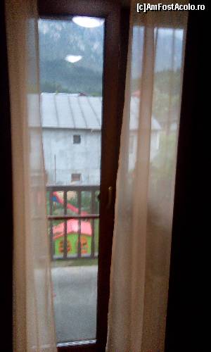 [P09] ieşirea pe balconul de la living...  » foto by LaurentiuMan
 - 
<span class="allrVoted glyphicon glyphicon-heart hidden" id="av625942"></span>
<a class="m-l-10 hidden" id="sv625942" onclick="voting_Foto_DelVot(,625942,15319)" role="button">șterge vot <span class="glyphicon glyphicon-remove"></span></a>
<a id="v9625942" class=" c-red"  onclick="voting_Foto_SetVot(625942)" role="button"><span class="glyphicon glyphicon-heart-empty"></span> <b>LIKE</b> = Votează poza</a> <img class="hidden"  id="f625942W9" src="/imagini/loader.gif" border="0" /><span class="AjErrMes hidden" id="e625942ErM"></span>