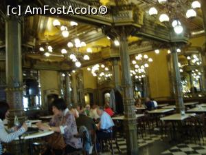 [P06] Am fost și eu la cafeneaua Iruna, să beau o cafea si să caut statuia lui Hemingway.  » foto by mireille
 - 
<span class="allrVoted glyphicon glyphicon-heart hidden" id="av1020734"></span>
<a class="m-l-10 hidden" id="sv1020734" onclick="voting_Foto_DelVot(,1020734,15321)" role="button">șterge vot <span class="glyphicon glyphicon-remove"></span></a>
<a id="v91020734" class=" c-red"  onclick="voting_Foto_SetVot(1020734)" role="button"><span class="glyphicon glyphicon-heart-empty"></span> <b>LIKE</b> = Votează poza</a> <img class="hidden"  id="f1020734W9" src="/imagini/loader.gif" border="0" /><span class="AjErrMes hidden" id="e1020734ErM"></span>