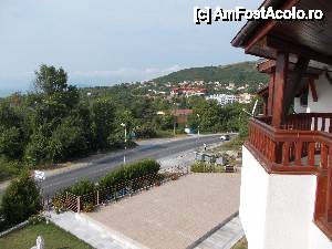 [P07] Vedere de la balcon, soseaua trece pe acolo dar zgomotul in camere nu se aude foarte tare » foto by lalena
 - 
<span class="allrVoted glyphicon glyphicon-heart hidden" id="av464999"></span>
<a class="m-l-10 hidden" id="sv464999" onclick="voting_Foto_DelVot(,464999,15334)" role="button">șterge vot <span class="glyphicon glyphicon-remove"></span></a>
<a id="v9464999" class=" c-red"  onclick="voting_Foto_SetVot(464999)" role="button"><span class="glyphicon glyphicon-heart-empty"></span> <b>LIKE</b> = Votează poza</a> <img class="hidden"  id="f464999W9" src="/imagini/loader.gif" border="0" /><span class="AjErrMes hidden" id="e464999ErM"></span>