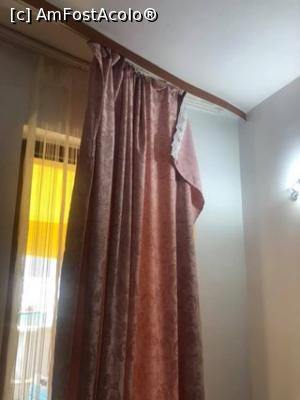 [P06] perdea cu galerie fara opritoare la capete » foto by Ramy2020
 - 
<span class="allrVoted glyphicon glyphicon-heart hidden" id="av1182844"></span>
<a class="m-l-10 hidden" id="sv1182844" onclick="voting_Foto_DelVot(,1182844,15335)" role="button">șterge vot <span class="glyphicon glyphicon-remove"></span></a>
<a id="v91182844" class=" c-red"  onclick="voting_Foto_SetVot(1182844)" role="button"><span class="glyphicon glyphicon-heart-empty"></span> <b>LIKE</b> = Votează poza</a> <img class="hidden"  id="f1182844W9" src="/imagini/loader.gif" border="0" /><span class="AjErrMes hidden" id="e1182844ErM"></span>