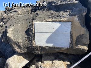 [P23] Boca do Inferno - placa care amintește de sinuciderea regizată a britanicului Crowley și mesajul de adio » foto by nicole33
 - 
<span class="allrVoted glyphicon glyphicon-heart hidden" id="av1502911"></span>
<a class="m-l-10 hidden" id="sv1502911" onclick="voting_Foto_DelVot(,1502911,15361)" role="button">șterge vot <span class="glyphicon glyphicon-remove"></span></a>
<a id="v91502911" class=" c-red"  onclick="voting_Foto_SetVot(1502911)" role="button"><span class="glyphicon glyphicon-heart-empty"></span> <b>LIKE</b> = Votează poza</a> <img class="hidden"  id="f1502911W9" src="/imagini/loader.gif" border="0" /><span class="AjErrMes hidden" id="e1502911ErM"></span>