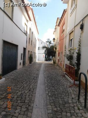 [P57] Cascais, străduţă oraşul vechi » foto by irinad
 - 
<span class="allrVoted glyphicon glyphicon-heart hidden" id="av1294815"></span>
<a class="m-l-10 hidden" id="sv1294815" onclick="voting_Foto_DelVot(,1294815,15361)" role="button">șterge vot <span class="glyphicon glyphicon-remove"></span></a>
<a id="v91294815" class=" c-red"  onclick="voting_Foto_SetVot(1294815)" role="button"><span class="glyphicon glyphicon-heart-empty"></span> <b>LIKE</b> = Votează poza</a> <img class="hidden"  id="f1294815W9" src="/imagini/loader.gif" border="0" /><span class="AjErrMes hidden" id="e1294815ErM"></span>