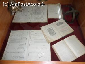 [P17] Documente vechi.  » foto by Safta Radu
 - 
<span class="allrVoted glyphicon glyphicon-heart hidden" id="av995660"></span>
<a class="m-l-10 hidden" id="sv995660" onclick="voting_Foto_DelVot(,995660,15371)" role="button">șterge vot <span class="glyphicon glyphicon-remove"></span></a>
<a id="v9995660" class=" c-red"  onclick="voting_Foto_SetVot(995660)" role="button"><span class="glyphicon glyphicon-heart-empty"></span> <b>LIKE</b> = Votează poza</a> <img class="hidden"  id="f995660W9" src="/imagini/loader.gif" border="0" /><span class="AjErrMes hidden" id="e995660ErM"></span>