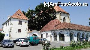 [P04] Ansamblul 'Biserica Evanghelică Fortificată' Sebeş - intrarea în ansamblu, văzută de pe E81.  » foto by bogumil
 - 
<span class="allrVoted glyphicon glyphicon-heart hidden" id="av699909"></span>
<a class="m-l-10 hidden" id="sv699909" onclick="voting_Foto_DelVot(,699909,15371)" role="button">șterge vot <span class="glyphicon glyphicon-remove"></span></a>
<a id="v9699909" class=" c-red"  onclick="voting_Foto_SetVot(699909)" role="button"><span class="glyphicon glyphicon-heart-empty"></span> <b>LIKE</b> = Votează poza</a> <img class="hidden"  id="f699909W9" src="/imagini/loader.gif" border="0" /><span class="AjErrMes hidden" id="e699909ErM"></span>