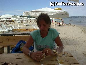 [P12] pe terasa tavernei » foto by aricel
 - 
<span class="allrVoted glyphicon glyphicon-heart hidden" id="av467081"></span>
<a class="m-l-10 hidden" id="sv467081" onclick="voting_Foto_DelVot(,467081,15382)" role="button">șterge vot <span class="glyphicon glyphicon-remove"></span></a>
<a id="v9467081" class=" c-red"  onclick="voting_Foto_SetVot(467081)" role="button"><span class="glyphicon glyphicon-heart-empty"></span> <b>LIKE</b> = Votează poza</a> <img class="hidden"  id="f467081W9" src="/imagini/loader.gif" border="0" /><span class="AjErrMes hidden" id="e467081ErM"></span>