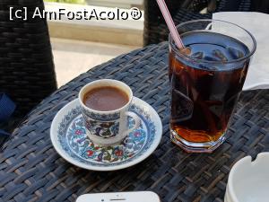 [P50] Hotelul nr. 4 - cafea turcească, singura băubilă, pe una din terasele lobby barului » foto by nicole33
 - 
<span class="allrVoted glyphicon glyphicon-heart hidden" id="av1202364"></span>
<a class="m-l-10 hidden" id="sv1202364" onclick="voting_Foto_DelVot(,1202364,15385)" role="button">șterge vot <span class="glyphicon glyphicon-remove"></span></a>
<a id="v91202364" class=" c-red"  onclick="voting_Foto_SetVot(1202364)" role="button"><span class="glyphicon glyphicon-heart-empty"></span> <b>LIKE</b> = Votează poza</a> <img class="hidden"  id="f1202364W9" src="/imagini/loader.gif" border="0" /><span class="AjErrMes hidden" id="e1202364ErM"></span>