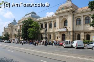 [P41] Iași, Universitatea Alexandru Ioan Cuza, deosebită în interior, frescele lui Sabin Bălașa dar și deosebita Bibliotecă a Universității Tehnice...  » foto by mprofeanu
 - 
<span class="allrVoted glyphicon glyphicon-heart hidden" id="av1131675"></span>
<a class="m-l-10 hidden" id="sv1131675" onclick="voting_Foto_DelVot(,1131675,15436)" role="button">șterge vot <span class="glyphicon glyphicon-remove"></span></a>
<a id="v91131675" class=" c-red"  onclick="voting_Foto_SetVot(1131675)" role="button"><span class="glyphicon glyphicon-heart-empty"></span> <b>LIKE</b> = Votează poza</a> <img class="hidden"  id="f1131675W9" src="/imagini/loader.gif" border="0" /><span class="AjErrMes hidden" id="e1131675ErM"></span>