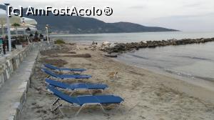 [P12] Bucatica de plaja, fix in fata hotelului... si-o pisica :)  » foto by papone
 - 
<span class="allrVoted glyphicon glyphicon-heart hidden" id="av742805"></span>
<a class="m-l-10 hidden" id="sv742805" onclick="voting_Foto_DelVot(,742805,15447)" role="button">șterge vot <span class="glyphicon glyphicon-remove"></span></a>
<a id="v9742805" class=" c-red"  onclick="voting_Foto_SetVot(742805)" role="button"><span class="glyphicon glyphicon-heart-empty"></span> <b>LIKE</b> = Votează poza</a> <img class="hidden"  id="f742805W9" src="/imagini/loader.gif" border="0" /><span class="AjErrMes hidden" id="e742805ErM"></span>