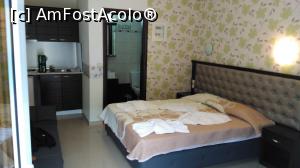 [P07] Camera, vazuta dinspre intrare » foto by papone
 - 
<span class="allrVoted glyphicon glyphicon-heart hidden" id="av742793"></span>
<a class="m-l-10 hidden" id="sv742793" onclick="voting_Foto_DelVot(,742793,15447)" role="button">șterge vot <span class="glyphicon glyphicon-remove"></span></a>
<a id="v9742793" class=" c-red"  onclick="voting_Foto_SetVot(742793)" role="button"><span class="glyphicon glyphicon-heart-empty"></span> <b>LIKE</b> = Votează poza</a> <img class="hidden"  id="f742793W9" src="/imagini/loader.gif" border="0" /><span class="AjErrMes hidden" id="e742793ErM"></span>