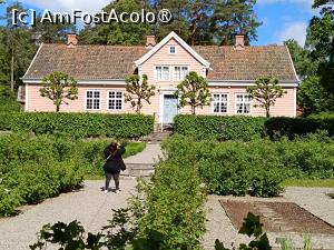 [P31] Oslo, Norsk Folkemuseum, Casa parohială din Leikanger, din 1752 și grădinile ei » foto by mprofeanu
 - 
<span class="allrVoted glyphicon glyphicon-heart hidden" id="av1517140"></span>
<a class="m-l-10 hidden" id="sv1517140" onclick="voting_Foto_DelVot(,1517140,15474)" role="button">șterge vot <span class="glyphicon glyphicon-remove"></span></a>
<a id="v91517140" class=" c-red"  onclick="voting_Foto_SetVot(1517140)" role="button"><span class="glyphicon glyphicon-heart-empty"></span> <b>LIKE</b> = Votează poza</a> <img class="hidden"  id="f1517140W9" src="/imagini/loader.gif" border="0" /><span class="AjErrMes hidden" id="e1517140ErM"></span>