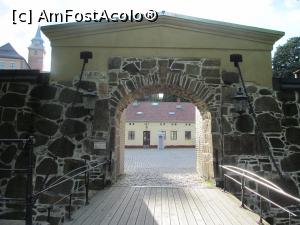 [P24] Podul mobil de la intrarea în fortăreața Akershus, cel mai important monument medieval al Norvegiei.  » foto by Aurici
 - 
<span class="allrVoted glyphicon glyphicon-heart hidden" id="av794729"></span>
<a class="m-l-10 hidden" id="sv794729" onclick="voting_Foto_DelVot(,794729,15474)" role="button">șterge vot <span class="glyphicon glyphicon-remove"></span></a>
<a id="v9794729" class=" c-red"  onclick="voting_Foto_SetVot(794729)" role="button"><span class="glyphicon glyphicon-heart-empty"></span> <b>LIKE</b> = Votează poza</a> <img class="hidden"  id="f794729W9" src="/imagini/loader.gif" border="0" /><span class="AjErrMes hidden" id="e794729ErM"></span>