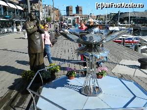 [P10] Un monument interesant 'Peace Flame'pe faleza din Oslo » foto by ileanaxperta*
 - 
<span class="allrVoted glyphicon glyphicon-heart hidden" id="av594440"></span>
<a class="m-l-10 hidden" id="sv594440" onclick="voting_Foto_DelVot(,594440,15474)" role="button">șterge vot <span class="glyphicon glyphicon-remove"></span></a>
<a id="v9594440" class=" c-red"  onclick="voting_Foto_SetVot(594440)" role="button"><span class="glyphicon glyphicon-heart-empty"></span> <b>LIKE</b> = Votează poza</a> <img class="hidden"  id="f594440W9" src="/imagini/loader.gif" border="0" /><span class="AjErrMes hidden" id="e594440ErM"></span>