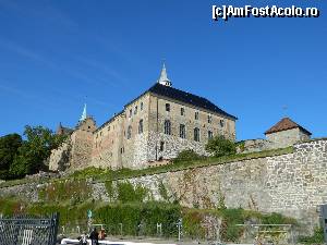 [P22] O parte din castel cu zidurile groase de aparare ale fortaretei Akershus, Oslo » foto by ileanaxperta*
 - 
<span class="allrVoted glyphicon glyphicon-heart hidden" id="av594453"></span>
<a class="m-l-10 hidden" id="sv594453" onclick="voting_Foto_DelVot(,594453,15474)" role="button">șterge vot <span class="glyphicon glyphicon-remove"></span></a>
<a id="v9594453" class=" c-red"  onclick="voting_Foto_SetVot(594453)" role="button"><span class="glyphicon glyphicon-heart-empty"></span> <b>LIKE</b> = Votează poza</a> <img class="hidden"  id="f594453W9" src="/imagini/loader.gif" border="0" /><span class="AjErrMes hidden" id="e594453ErM"></span>
