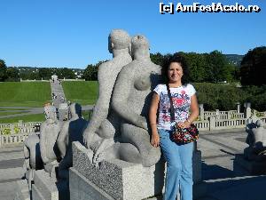[P18] Statuile lui Vigeland, intr-o lume dezlantuita a tuturor sentimentelor umane » foto by ileanaxperta*
 - 
<span class="allrVoted glyphicon glyphicon-heart hidden" id="av595351"></span>
<a class="m-l-10 hidden" id="sv595351" onclick="voting_Foto_DelVot(,595351,15474)" role="button">șterge vot <span class="glyphicon glyphicon-remove"></span></a>
<a id="v9595351" class=" c-red"  onclick="voting_Foto_SetVot(595351)" role="button"><span class="glyphicon glyphicon-heart-empty"></span> <b>LIKE</b> = Votează poza</a> <img class="hidden"  id="f595351W9" src="/imagini/loader.gif" border="0" /><span class="AjErrMes hidden" id="e595351ErM"></span>