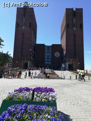 [P09] Primăria Oslo » foto by Marius 72
 - 
<span class="allrVoted glyphicon glyphicon-heart hidden" id="av1149463"></span>
<a class="m-l-10 hidden" id="sv1149463" onclick="voting_Foto_DelVot(,1149463,15474)" role="button">șterge vot <span class="glyphicon glyphicon-remove"></span></a>
<a id="v91149463" class=" c-red"  onclick="voting_Foto_SetVot(1149463)" role="button"><span class="glyphicon glyphicon-heart-empty"></span> <b>LIKE</b> = Votează poza</a> <img class="hidden"  id="f1149463W9" src="/imagini/loader.gif" border="0" /><span class="AjErrMes hidden" id="e1149463ErM"></span>