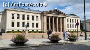 [P17] Cladirile originale ale <strong>Universitatii din Oslo</strong>, unde functioneaza astazi Facultatea de drept. » foto by geani anto
 - 
<span class="allrVoted glyphicon glyphicon-heart hidden" id="av1347923"></span>
<a class="m-l-10 hidden" id="sv1347923" onclick="voting_Foto_DelVot(,1347923,15474)" role="button">șterge vot <span class="glyphicon glyphicon-remove"></span></a>
<a id="v91347923" class=" c-red"  onclick="voting_Foto_SetVot(1347923)" role="button"><span class="glyphicon glyphicon-heart-empty"></span> <b>LIKE</b> = Votează poza</a> <img class="hidden"  id="f1347923W9" src="/imagini/loader.gif" border="0" /><span class="AjErrMes hidden" id="e1347923ErM"></span>