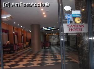 [P02] lobby elegant » foto by adrianbogdan
 - 
<span class="allrVoted glyphicon glyphicon-heart hidden" id="av912866"></span>
<a class="m-l-10 hidden" id="sv912866" onclick="voting_Foto_DelVot(,912866,15502)" role="button">șterge vot <span class="glyphicon glyphicon-remove"></span></a>
<a id="v9912866" class=" c-red"  onclick="voting_Foto_SetVot(912866)" role="button"><span class="glyphicon glyphicon-heart-empty"></span> <b>LIKE</b> = Votează poza</a> <img class="hidden"  id="f912866W9" src="/imagini/loader.gif" border="0" /><span class="AjErrMes hidden" id="e912866ErM"></span>