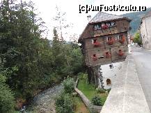 [P23] O constructie interesanta din Mautendorf » foto by claudiu 71
 - 
<span class="allrVoted glyphicon glyphicon-heart hidden" id="av471215"></span>
<a class="m-l-10 hidden" id="sv471215" onclick="voting_Foto_DelVot(,471215,15504)" role="button">șterge vot <span class="glyphicon glyphicon-remove"></span></a>
<a id="v9471215" class=" c-red"  onclick="voting_Foto_SetVot(471215)" role="button"><span class="glyphicon glyphicon-heart-empty"></span> <b>LIKE</b> = Votează poza</a> <img class="hidden"  id="f471215W9" src="/imagini/loader.gif" border="0" /><span class="AjErrMes hidden" id="e471215ErM"></span>