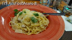 [P35] Frankie’s Bar & Grill - paste chicken Alfredo » foto by Carmen Ion
 - 
<span class="allrVoted glyphicon glyphicon-heart hidden" id="av1401782"></span>
<a class="m-l-10 hidden" id="sv1401782" onclick="voting_Foto_DelVot(,1401782,15518)" role="button">șterge vot <span class="glyphicon glyphicon-remove"></span></a>
<a id="v91401782" class=" c-red"  onclick="voting_Foto_SetVot(1401782)" role="button"><span class="glyphicon glyphicon-heart-empty"></span> <b>LIKE</b> = Votează poza</a> <img class="hidden"  id="f1401782W9" src="/imagini/loader.gif" border="0" /><span class="AjErrMes hidden" id="e1401782ErM"></span>