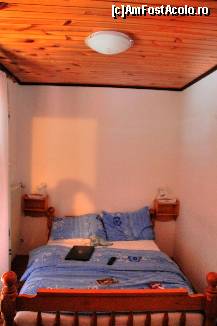 [P05] Rooms Jerman - camera noastra » foto by cristi_an3000
 - 
<span class="allrVoted glyphicon glyphicon-heart hidden" id="av472703"></span>
<a class="m-l-10 hidden" id="sv472703" onclick="voting_Foto_DelVot(,472703,15534)" role="button">șterge vot <span class="glyphicon glyphicon-remove"></span></a>
<a id="v9472703" class=" c-red"  onclick="voting_Foto_SetVot(472703)" role="button"><span class="glyphicon glyphicon-heart-empty"></span> <b>LIKE</b> = Votează poza</a> <img class="hidden"  id="f472703W9" src="/imagini/loader.gif" border="0" /><span class="AjErrMes hidden" id="e472703ErM"></span>