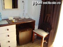 [P07] Frigiderul functiona, dar cand plecam din hotel si luam cartela era in stare de ,,vegetatie'' » foto by mireille
 - 
<span class="allrVoted glyphicon glyphicon-heart hidden" id="av472765"></span>
<a class="m-l-10 hidden" id="sv472765" onclick="voting_Foto_DelVot(,472765,15535)" role="button">șterge vot <span class="glyphicon glyphicon-remove"></span></a>
<a id="v9472765" class=" c-red"  onclick="voting_Foto_SetVot(472765)" role="button"><span class="glyphicon glyphicon-heart-empty"></span> <b>LIKE</b> = Votează poza</a> <img class="hidden"  id="f472765W9" src="/imagini/loader.gif" border="0" /><span class="AjErrMes hidden" id="e472765ErM"></span>