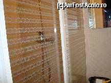 [P09] Cabina de dus ce va pleca la plimbare pe nervii mei-e cam retro » foto by mireille
 - 
<span class="allrVoted glyphicon glyphicon-heart hidden" id="av472767"></span>
<a class="m-l-10 hidden" id="sv472767" onclick="voting_Foto_DelVot(,472767,15535)" role="button">șterge vot <span class="glyphicon glyphicon-remove"></span></a>
<a id="v9472767" class=" c-red"  onclick="voting_Foto_SetVot(472767)" role="button"><span class="glyphicon glyphicon-heart-empty"></span> <b>LIKE</b> = Votează poza</a> <img class="hidden"  id="f472767W9" src="/imagini/loader.gif" border="0" /><span class="AjErrMes hidden" id="e472767ErM"></span>