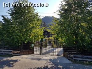 [P01] Am ajuns la Pensiunea Montana din satul Varlaam, comuna Gura Teghii. » foto by Floryn81
 - 
<span class="allrVoted glyphicon glyphicon-heart hidden" id="av1193812"></span>
<a class="m-l-10 hidden" id="sv1193812" onclick="voting_Foto_DelVot(,1193812,15604)" role="button">șterge vot <span class="glyphicon glyphicon-remove"></span></a>
<a id="v91193812" class=" c-red"  onclick="voting_Foto_SetVot(1193812)" role="button"><span class="glyphicon glyphicon-heart-empty"></span> <b>LIKE</b> = Votează poza</a> <img class="hidden"  id="f1193812W9" src="/imagini/loader.gif" border="0" /><span class="AjErrMes hidden" id="e1193812ErM"></span>