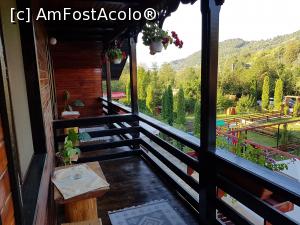 [P18] Acesta a fost balconul unde ne-am relaxat seara târziu și apoi dimineața, bucurându-ne de aerul curat de la munte. » foto by Floryn81
 - 
<span class="allrVoted glyphicon glyphicon-heart hidden" id="av1193829"></span>
<a class="m-l-10 hidden" id="sv1193829" onclick="voting_Foto_DelVot(,1193829,15604)" role="button">șterge vot <span class="glyphicon glyphicon-remove"></span></a>
<a id="v91193829" class=" c-red"  onclick="voting_Foto_SetVot(1193829)" role="button"><span class="glyphicon glyphicon-heart-empty"></span> <b>LIKE</b> = Votează poza</a> <img class="hidden"  id="f1193829W9" src="/imagini/loader.gif" border="0" /><span class="AjErrMes hidden" id="e1193829ErM"></span>