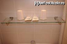 [P11] Amaryllis Hotel Nisa - baia: sapun, gel de dus si pahare de plastic » foto by cdiana
 - 
<span class="allrVoted glyphicon glyphicon-heart hidden" id="av478471"></span>
<a class="m-l-10 hidden" id="sv478471" onclick="voting_Foto_DelVot(,478471,15638)" role="button">șterge vot <span class="glyphicon glyphicon-remove"></span></a>
<a id="v9478471" class=" c-red"  onclick="voting_Foto_SetVot(478471)" role="button"><span class="glyphicon glyphicon-heart-empty"></span> <b>LIKE</b> = Votează poza</a> <img class="hidden"  id="f478471W9" src="/imagini/loader.gif" border="0" /><span class="AjErrMes hidden" id="e478471ErM"></span>