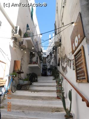 [P15] Trepte, multe trepte în Ostuni » foto by irinad
 - 
<span class="allrVoted glyphicon glyphicon-heart hidden" id="av1327522"></span>
<a class="m-l-10 hidden" id="sv1327522" onclick="voting_Foto_DelVot(,1327522,15648)" role="button">șterge vot <span class="glyphicon glyphicon-remove"></span></a>
<a id="v91327522" class=" c-red"  onclick="voting_Foto_SetVot(1327522)" role="button"><span class="glyphicon glyphicon-heart-empty"></span> <b>LIKE</b> = Votează poza</a> <img class="hidden"  id="f1327522W9" src="/imagini/loader.gif" border="0" /><span class="AjErrMes hidden" id="e1327522ErM"></span>