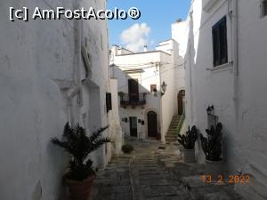 [P29] Case albe, scări şi ghivece cu flori, definitorii pentru Ostuni » foto by irinad
 - 
<span class="allrVoted glyphicon glyphicon-heart hidden" id="av1327539"></span>
<a class="m-l-10 hidden" id="sv1327539" onclick="voting_Foto_DelVot(,1327539,15648)" role="button">șterge vot <span class="glyphicon glyphicon-remove"></span></a>
<a id="v91327539" class=" c-red"  onclick="voting_Foto_SetVot(1327539)" role="button"><span class="glyphicon glyphicon-heart-empty"></span> <b>LIKE</b> = Votează poza</a> <img class="hidden"  id="f1327539W9" src="/imagini/loader.gif" border="0" /><span class="AjErrMes hidden" id="e1327539ErM"></span>