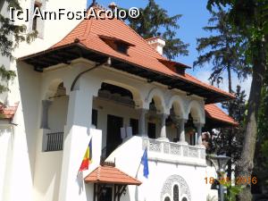 [P19] Vila Minovici - Muzeul de Artă Populară Dr. Nicolae Minovici. Scara exterioară și pridvorul.  » foto by iulianic
 - 
<span class="allrVoted glyphicon glyphicon-heart hidden" id="av739722"></span>
<a class="m-l-10 hidden" id="sv739722" onclick="voting_Foto_DelVot(,739722,15684)" role="button">șterge vot <span class="glyphicon glyphicon-remove"></span></a>
<a id="v9739722" class=" c-red"  onclick="voting_Foto_SetVot(739722)" role="button"><span class="glyphicon glyphicon-heart-empty"></span> <b>LIKE</b> = Votează poza</a> <img class="hidden"  id="f739722W9" src="/imagini/loader.gif" border="0" /><span class="AjErrMes hidden" id="e739722ErM"></span>