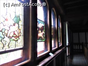 [P29] La etaj coridor cu vitralii » foto by Michi
 - 
<span class="allrVoted glyphicon glyphicon-heart hidden" id="av1369784"></span>
<a class="m-l-10 hidden" id="sv1369784" onclick="voting_Foto_DelVot(,1369784,15684)" role="button">șterge vot <span class="glyphicon glyphicon-remove"></span></a>
<a id="v91369784" class=" c-red"  onclick="voting_Foto_SetVot(1369784)" role="button"><span class="glyphicon glyphicon-heart-empty"></span> <b>LIKE</b> = Votează poza</a> <img class="hidden"  id="f1369784W9" src="/imagini/loader.gif" border="0" /><span class="AjErrMes hidden" id="e1369784ErM"></span>