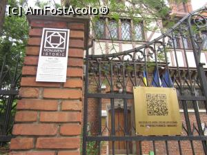 [P05] Intrarea la muzeul de Artă Veche Apuseană D. Furnică Minovici » foto by Michi
 - 
<span class="allrVoted glyphicon glyphicon-heart hidden" id="av1369760"></span>
<a class="m-l-10 hidden" id="sv1369760" onclick="voting_Foto_DelVot(,1369760,15684)" role="button">șterge vot <span class="glyphicon glyphicon-remove"></span></a>
<a id="v91369760" class=" c-red"  onclick="voting_Foto_SetVot(1369760)" role="button"><span class="glyphicon glyphicon-heart-empty"></span> <b>LIKE</b> = Votează poza</a> <img class="hidden"  id="f1369760W9" src="/imagini/loader.gif" border="0" /><span class="AjErrMes hidden" id="e1369760ErM"></span>