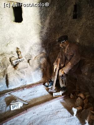 [P23] Reproducerea muncii în mina de sare » foto by crismis
 - 
<span class="allrVoted glyphicon glyphicon-heart hidden" id="av1214472"></span>
<a class="m-l-10 hidden" id="sv1214472" onclick="voting_Foto_DelVot(,1214472,15703)" role="button">șterge vot <span class="glyphicon glyphicon-remove"></span></a>
<a id="v91214472" class=" c-red"  onclick="voting_Foto_SetVot(1214472)" role="button"><span class="glyphicon glyphicon-heart-empty"></span> <b>LIKE</b> = Votează poza</a> <img class="hidden"  id="f1214472W9" src="/imagini/loader.gif" border="0" /><span class="AjErrMes hidden" id="e1214472ErM"></span>