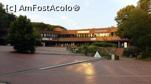 [P19] Intrarea în Grădina Zoo și Planetariu » foto by Mihai18
 - 
<span class="allrVoted glyphicon glyphicon-heart hidden" id="av1000334"></span>
<a class="m-l-10 hidden" id="sv1000334" onclick="voting_Foto_DelVot(,1000334,15707)" role="button">șterge vot <span class="glyphicon glyphicon-remove"></span></a>
<a id="v91000334" class=" c-red"  onclick="voting_Foto_SetVot(1000334)" role="button"><span class="glyphicon glyphicon-heart-empty"></span> <b>LIKE</b> = Votează poza</a> <img class="hidden"  id="f1000334W9" src="/imagini/loader.gif" border="0" /><span class="AjErrMes hidden" id="e1000334ErM"></span>