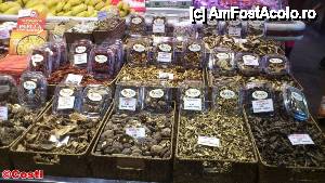 [P26] Mercado de la Boqueria » foto by Costi
 - 
<span class="allrVoted glyphicon glyphicon-heart hidden" id="av481729"></span>
<a class="m-l-10 hidden" id="sv481729" onclick="voting_Foto_DelVot(,481729,15710)" role="button">șterge vot <span class="glyphicon glyphicon-remove"></span></a>
<a id="v9481729" class=" c-red"  onclick="voting_Foto_SetVot(481729)" role="button"><span class="glyphicon glyphicon-heart-empty"></span> <b>LIKE</b> = Votează poza</a> <img class="hidden"  id="f481729W9" src="/imagini/loader.gif" border="0" /><span class="AjErrMes hidden" id="e481729ErM"></span>