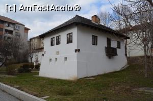 [P09] Casa Memorială Anton Pann » foto by Dragoș_MD
 - 
<span class="allrVoted glyphicon glyphicon-heart hidden" id="av946560"></span>
<a class="m-l-10 hidden" id="sv946560" onclick="voting_Foto_DelVot(,946560,15713)" role="button">șterge vot <span class="glyphicon glyphicon-remove"></span></a>
<a id="v9946560" class=" c-red"  onclick="voting_Foto_SetVot(946560)" role="button"><span class="glyphicon glyphicon-heart-empty"></span> <b>LIKE</b> = Votează poza</a> <img class="hidden"  id="f946560W9" src="/imagini/loader.gif" border="0" /><span class="AjErrMes hidden" id="e946560ErM"></span>