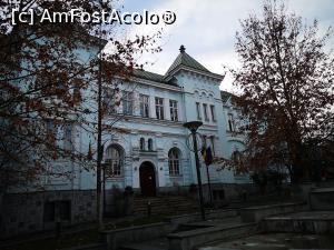 [P46] Case frumoase în Rm. Vâlcea » foto by crismis
 - 
<span class="allrVoted glyphicon glyphicon-heart hidden" id="av1277513"></span>
<a class="m-l-10 hidden" id="sv1277513" onclick="voting_Foto_DelVot(,1277513,15713)" role="button">șterge vot <span class="glyphicon glyphicon-remove"></span></a>
<a id="v91277513" class=" c-red"  onclick="voting_Foto_SetVot(1277513)" role="button"><span class="glyphicon glyphicon-heart-empty"></span> <b>LIKE</b> = Votează poza</a> <img class="hidden"  id="f1277513W9" src="/imagini/loader.gif" border="0" /><span class="AjErrMes hidden" id="e1277513ErM"></span>