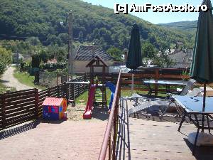 [P24] Vedere de pe terasa exterioară de la piscină.  » foto by Floryn81
 - 
<span class="allrVoted glyphicon glyphicon-heart hidden" id="av482566"></span>
<a class="m-l-10 hidden" id="sv482566" onclick="voting_Foto_DelVot(,482566,15724)" role="button">șterge vot <span class="glyphicon glyphicon-remove"></span></a>
<a id="v9482566" class=" c-red"  onclick="voting_Foto_SetVot(482566)" role="button"><span class="glyphicon glyphicon-heart-empty"></span> <b>LIKE</b> = Votează poza</a> <img class="hidden"  id="f482566W9" src="/imagini/loader.gif" border="0" /><span class="AjErrMes hidden" id="e482566ErM"></span>