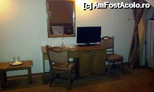 [P03] Camera cu pat matrimonial la pensiunea La Fontana » foto by mirmicu
 - 
<span class="allrVoted glyphicon glyphicon-heart hidden" id="av482678"></span>
<a class="m-l-10 hidden" id="sv482678" onclick="voting_Foto_DelVot(,482678,15728)" role="button">șterge vot <span class="glyphicon glyphicon-remove"></span></a>
<a id="v9482678" class=" c-red"  onclick="voting_Foto_SetVot(482678)" role="button"><span class="glyphicon glyphicon-heart-empty"></span> <b>LIKE</b> = Votează poza</a> <img class="hidden"  id="f482678W9" src="/imagini/loader.gif" border="0" /><span class="AjErrMes hidden" id="e482678ErM"></span>