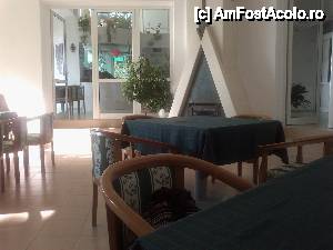 [P25] Sala de mese unde serveam micul dejun.  » foto by ariciu*
 - 
<span class="allrVoted glyphicon glyphicon-heart hidden" id="av483017"></span>
<a class="m-l-10 hidden" id="sv483017" onclick="voting_Foto_DelVot(,483017,15742)" role="button">șterge vot <span class="glyphicon glyphicon-remove"></span></a>
<a id="v9483017" class=" c-red"  onclick="voting_Foto_SetVot(483017)" role="button"><span class="glyphicon glyphicon-heart-empty"></span> <b>LIKE</b> = Votează poza</a> <img class="hidden"  id="f483017W9" src="/imagini/loader.gif" border="0" /><span class="AjErrMes hidden" id="e483017ErM"></span>
