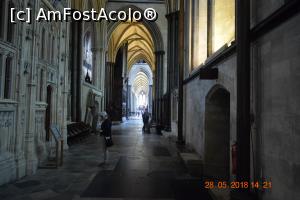 [P13] Pe laterala nordica a Catedralei » foto by Pușcașu Marin
 - 
<span class="allrVoted glyphicon glyphicon-heart hidden" id="av982385"></span>
<a class="m-l-10 hidden" id="sv982385" onclick="voting_Foto_DelVot(,982385,15751)" role="button">șterge vot <span class="glyphicon glyphicon-remove"></span></a>
<a id="v9982385" class=" c-red"  onclick="voting_Foto_SetVot(982385)" role="button"><span class="glyphicon glyphicon-heart-empty"></span> <b>LIKE</b> = Votează poza</a> <img class="hidden"  id="f982385W9" src="/imagini/loader.gif" border="0" /><span class="AjErrMes hidden" id="e982385ErM"></span>