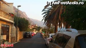 [P19] O altă imagine de-a lungul aceleiaşi străzi de la malul golfului Kotor.  » foto by Costi
 - 
<span class="allrVoted glyphicon glyphicon-heart hidden" id="av484364"></span>
<a class="m-l-10 hidden" id="sv484364" onclick="voting_Foto_DelVot(,484364,15787)" role="button">șterge vot <span class="glyphicon glyphicon-remove"></span></a>
<a id="v9484364" class=" c-red"  onclick="voting_Foto_SetVot(484364)" role="button"><span class="glyphicon glyphicon-heart-empty"></span> <b>LIKE</b> = Votează poza</a> <img class="hidden"  id="f484364W9" src="/imagini/loader.gif" border="0" /><span class="AjErrMes hidden" id="e484364ErM"></span>