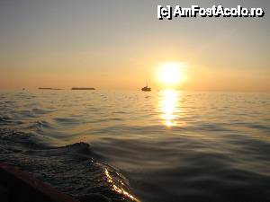 [P13] Apus de soare in drum spre night fishing!  » foto by expertu
 - 
<span class="allrVoted glyphicon glyphicon-heart hidden" id="av484407"></span>
<a class="m-l-10 hidden" id="sv484407" onclick="voting_Foto_DelVot(,484407,15789)" role="button">șterge vot <span class="glyphicon glyphicon-remove"></span></a>
<a id="v9484407" class=" c-red"  onclick="voting_Foto_SetVot(484407)" role="button"><span class="glyphicon glyphicon-heart-empty"></span> <b>LIKE</b> = Votează poza</a> <img class="hidden"  id="f484407W9" src="/imagini/loader.gif" border="0" /><span class="AjErrMes hidden" id="e484407ErM"></span>